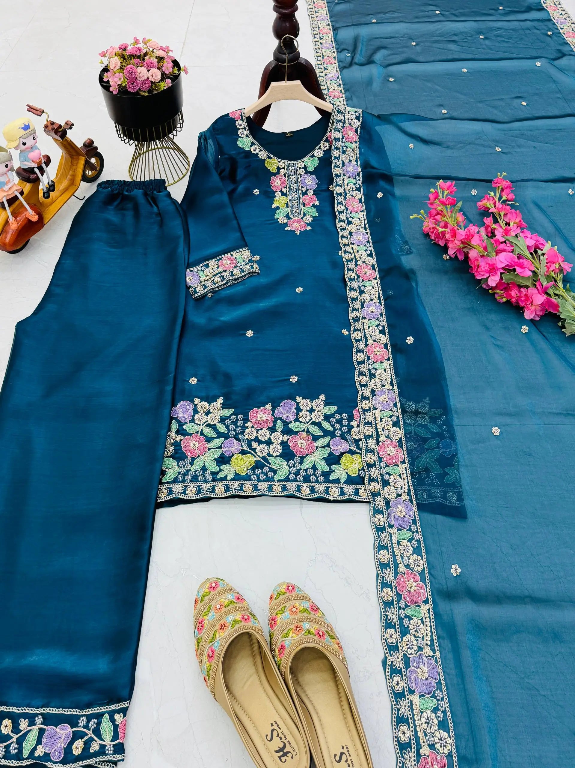 Elegant Chinon Silk Embroidered Suit Set for Festive and Wedding Wear