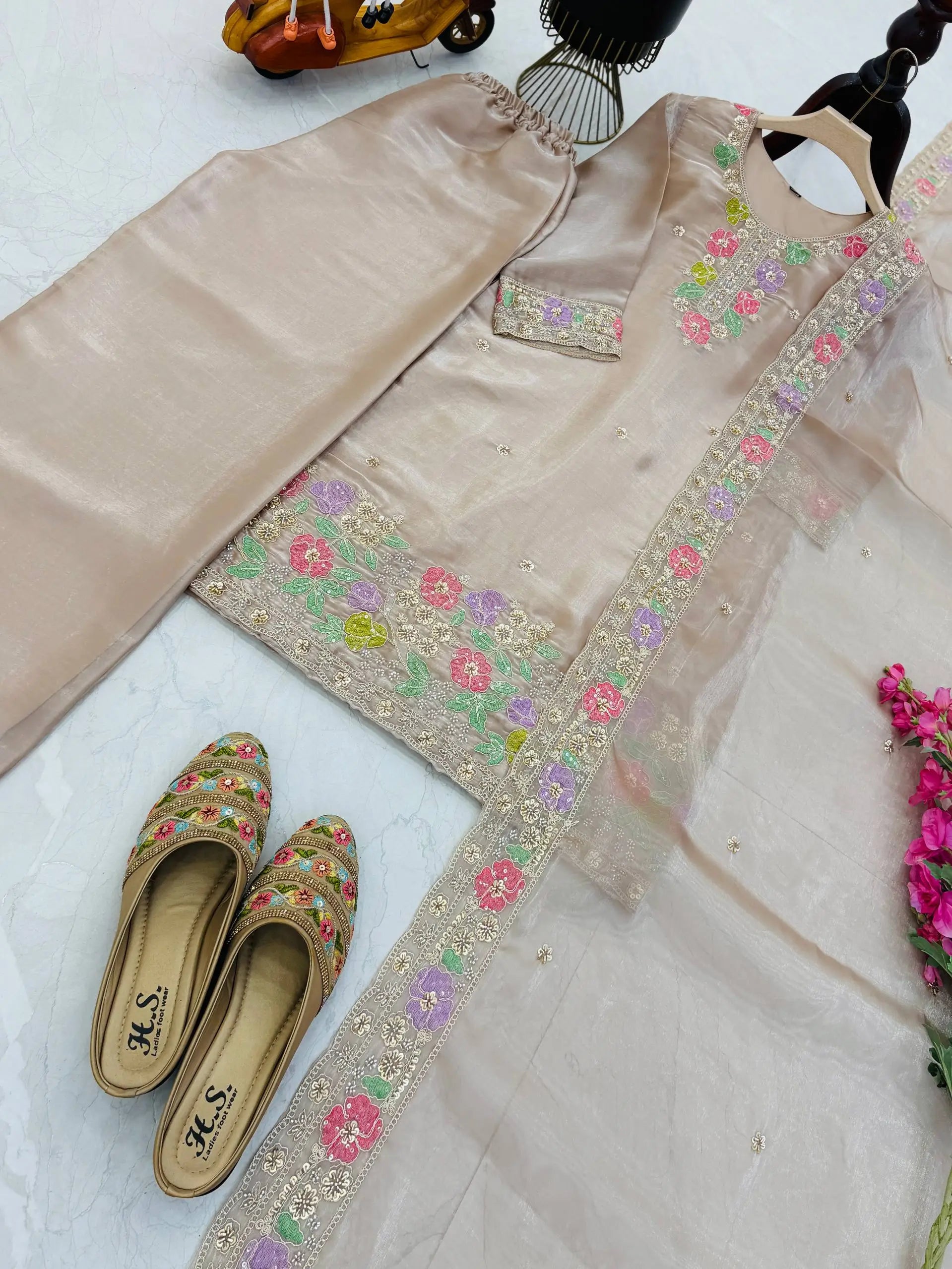 Elegant Chinon Silk Embroidered Suit Set for Festive and Wedding Wear