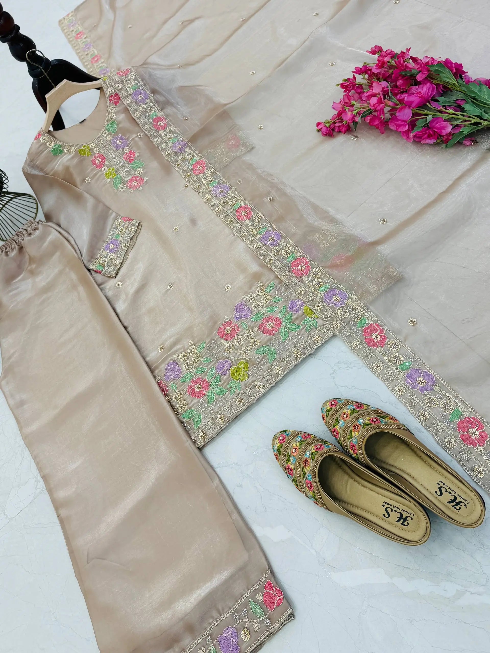 Elegant Chinon Silk Embroidered Suit Set for Festive and Wedding Wear
