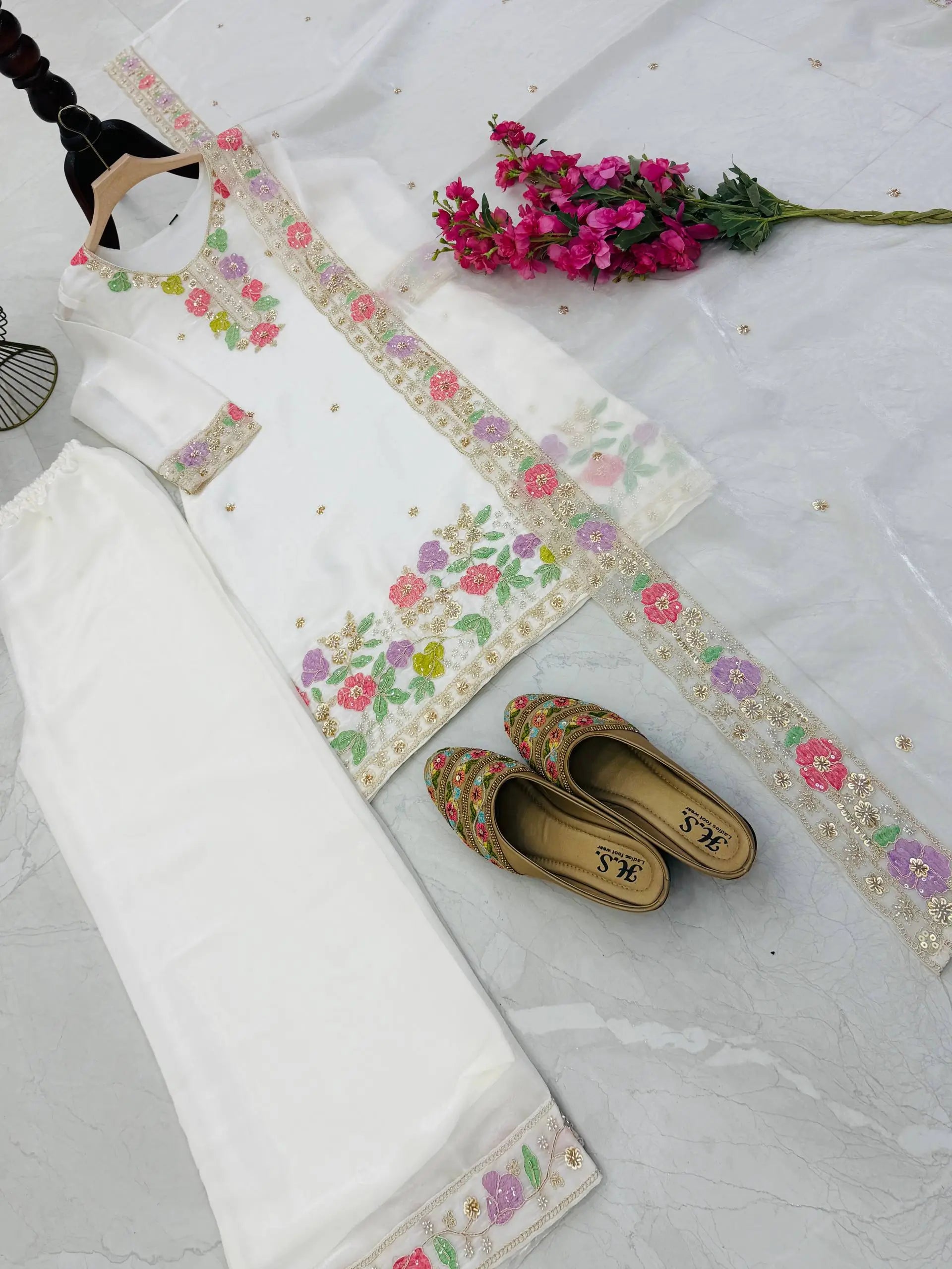 Elegant Chinon Silk Embroidered Suit Set for Festive and Wedding Wear