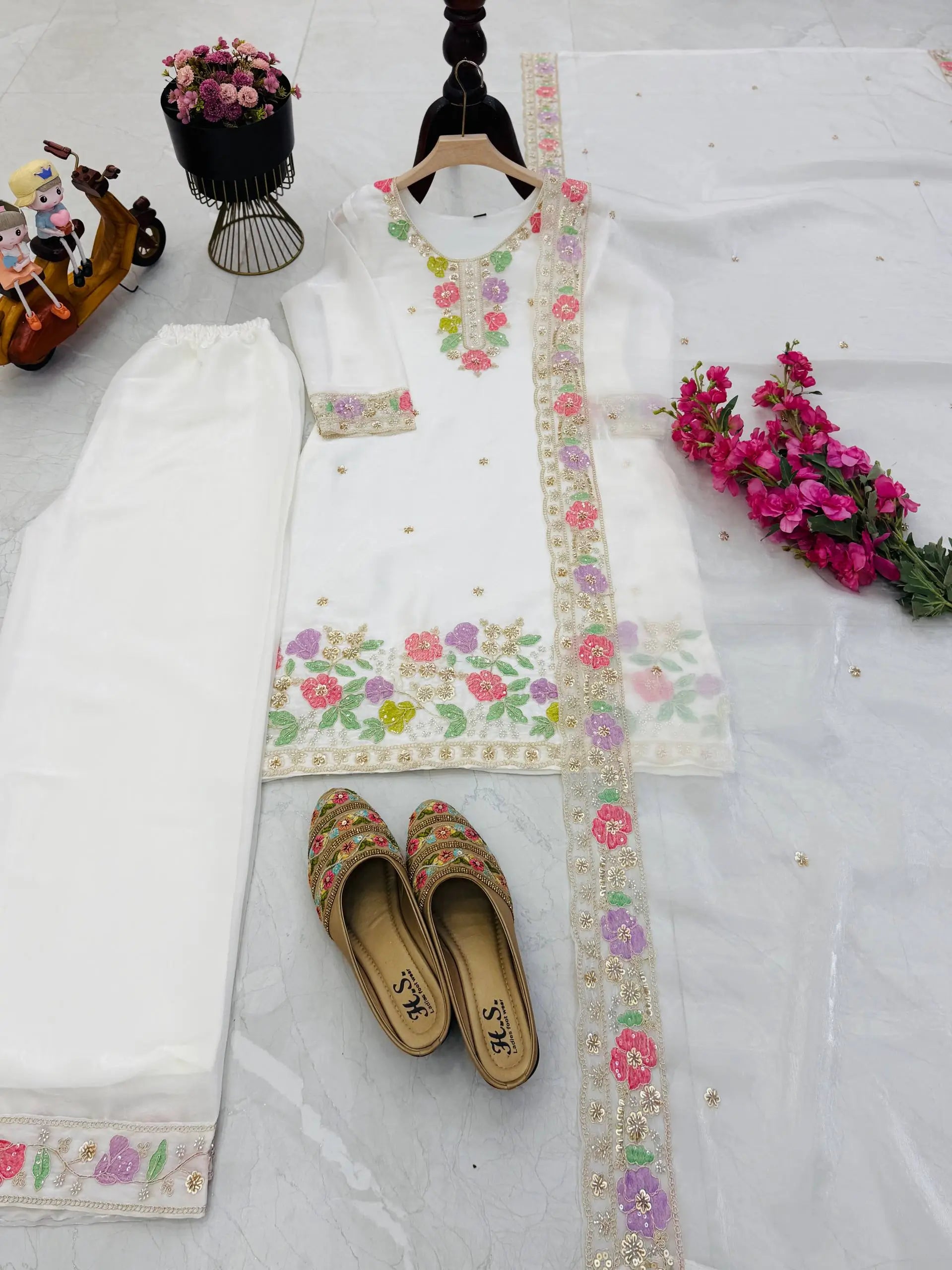 Elegant Chinon Silk Embroidered Suit Set for Festive and Wedding Wear