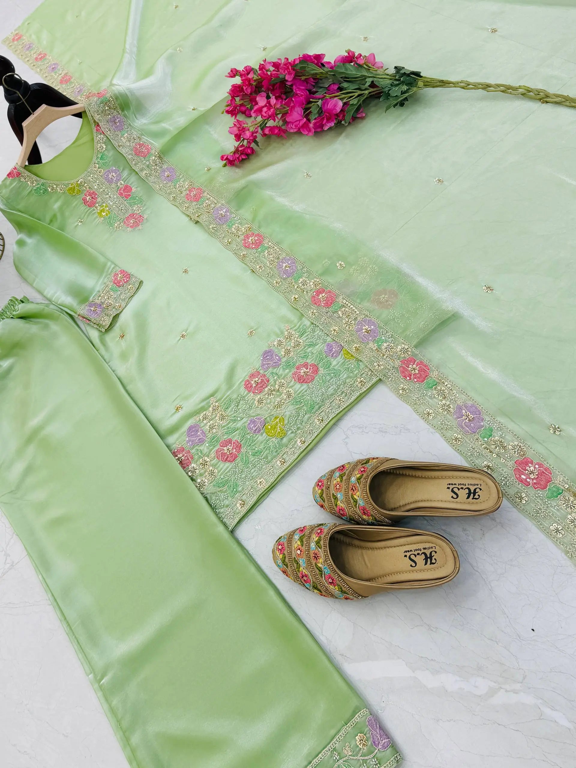 Elegant Chinon Silk Embroidered Suit Set for Festive and Wedding Wear