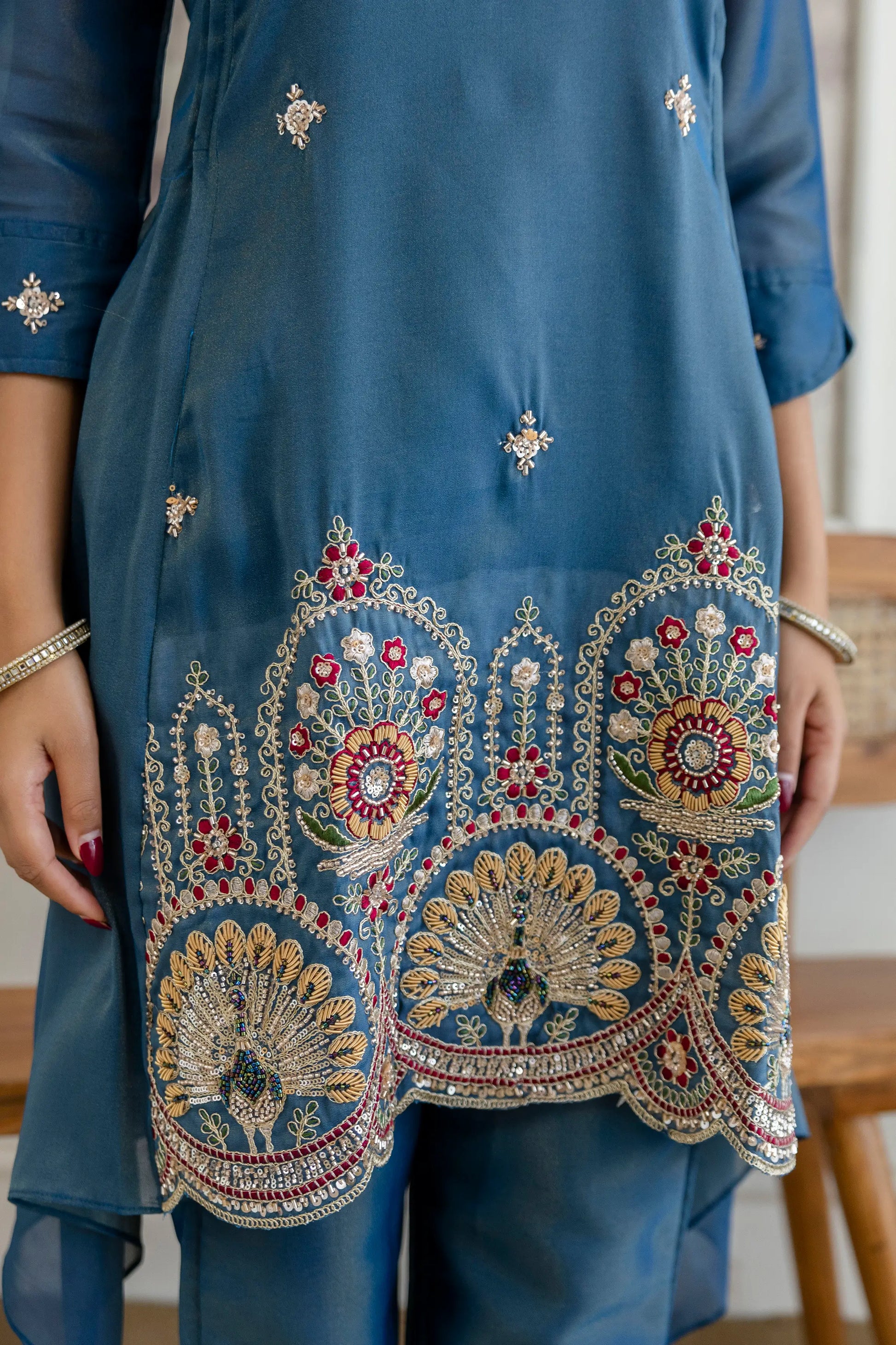 Elegant Cosmos Shimmer Kurti Pant Set for Festive and Occasion Wear