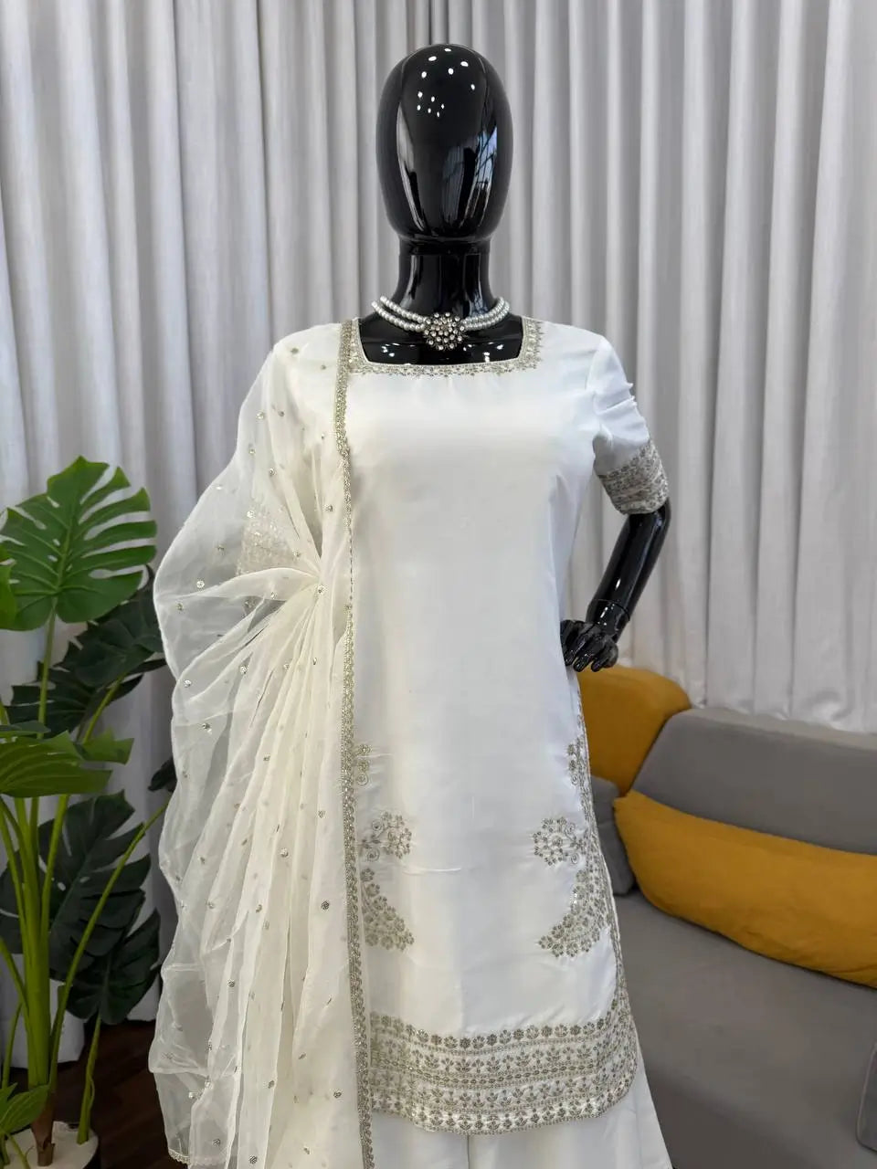 Elegant Crepe Palazzo Suit Set for Festive and Occasion Wear
