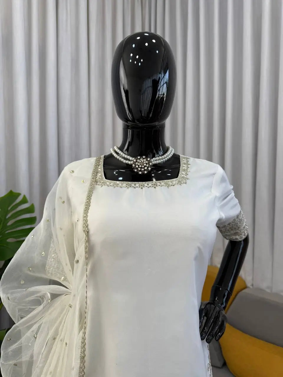 Elegant Crepe Palazzo Suit Set for Festive and Occasion Wear