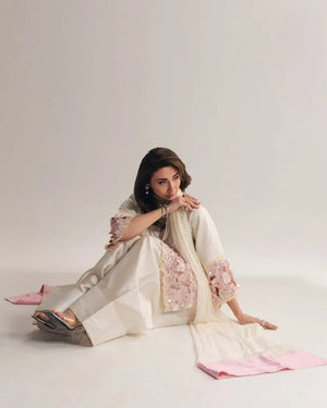 Elegant Crepe Silk Kurta Set with Handwork Lace for Festive and Occasion Wear