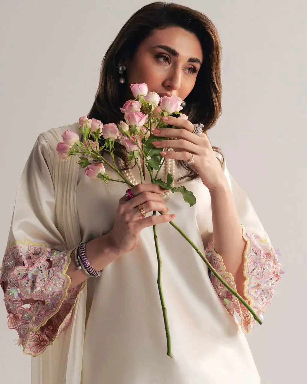 Elegant Crepe Silk Kurta Set with Handwork Lace for Festive and Occasion Wear