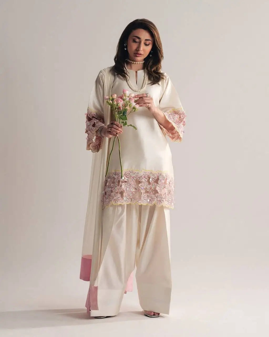 Elegant Crepe Silk Kurta Set with Handwork Lace for Festive and Occasion Wear