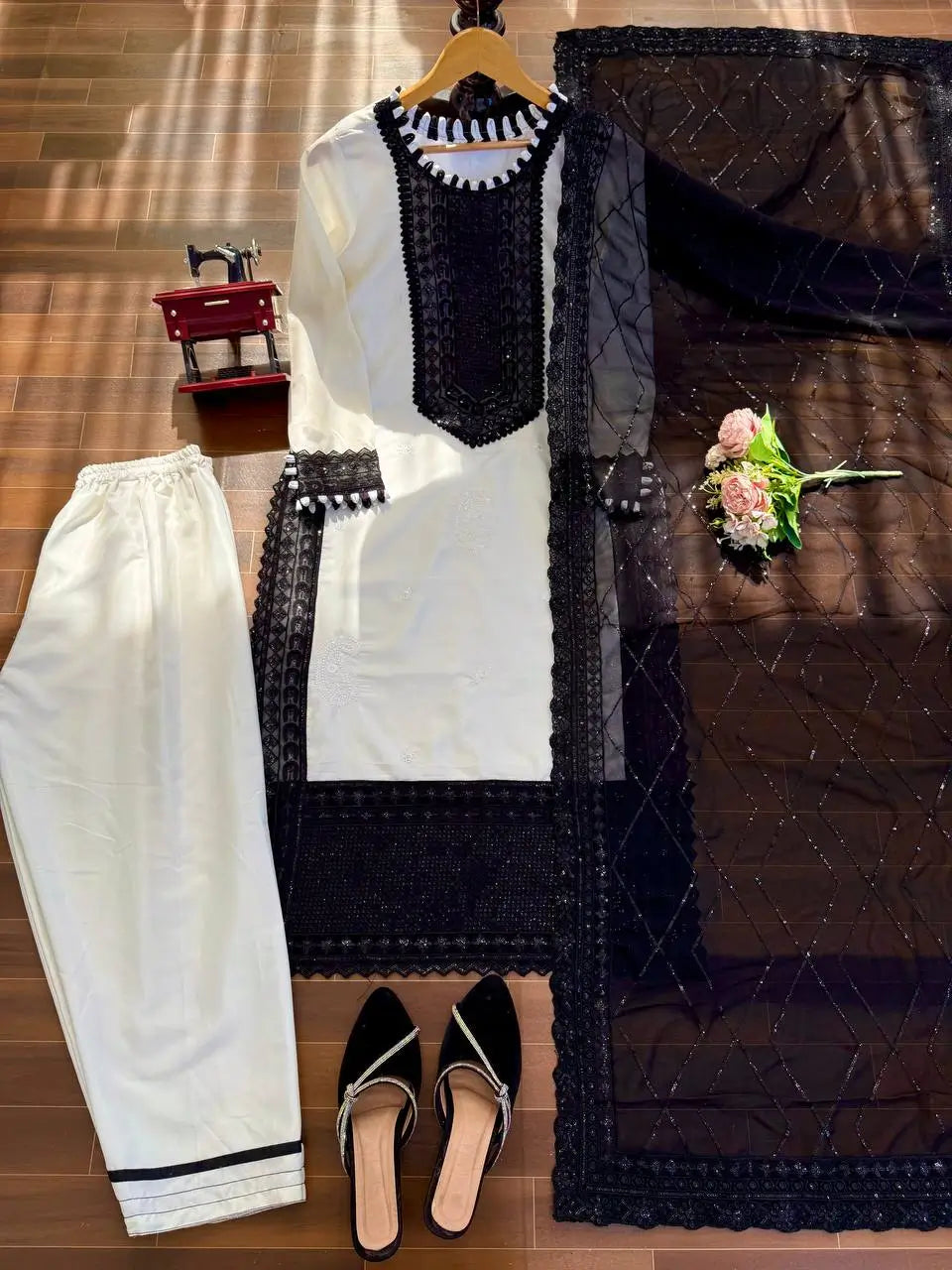 Elegant Crepe Straight Suit Set for Festive and Office Wear