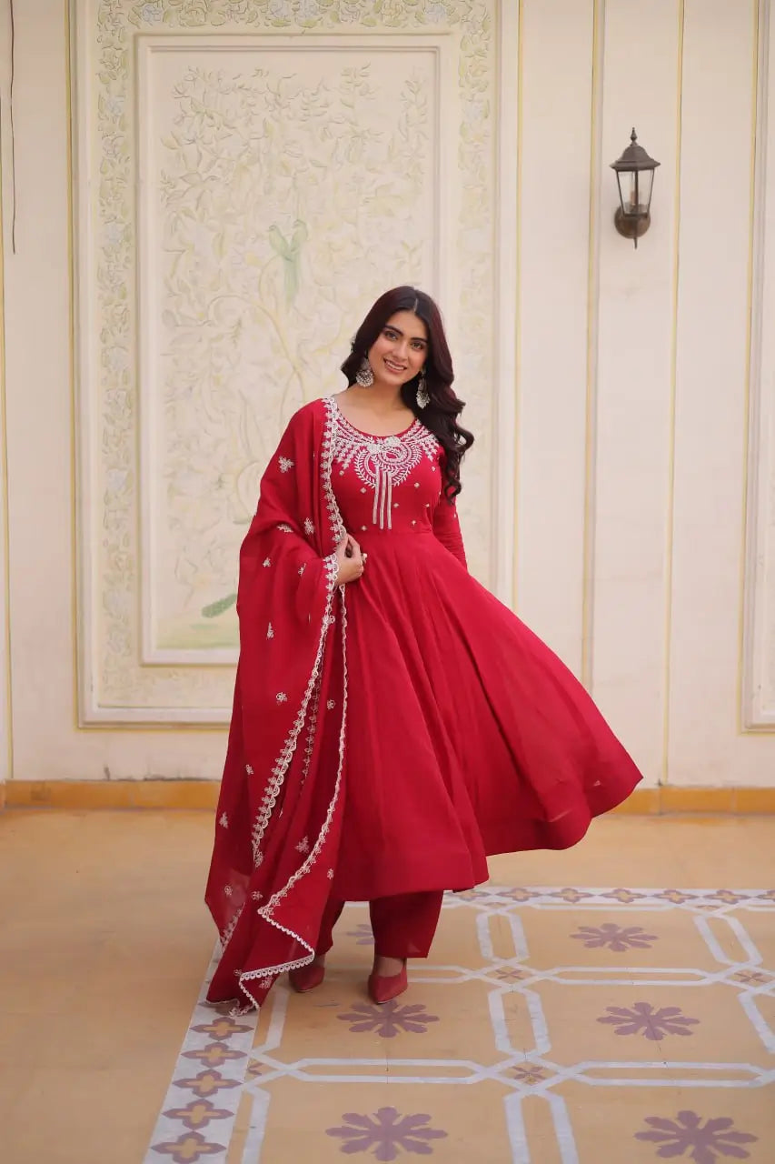 Elegant Embroidered Chanderi Anarkali Gown with Dupatta for Festive Wear