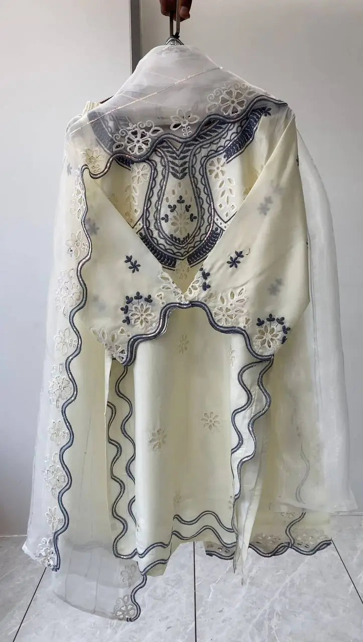Elegant Embroidered Crepe Silk Suit Set for Festive and Occasion Wear