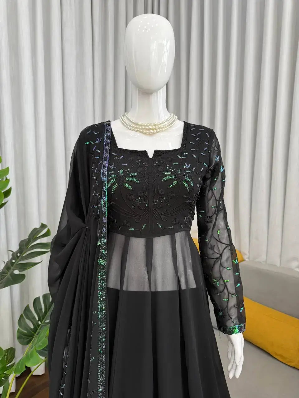 Elegant Embroidered Palazzo Suit Set for Festive and Party Occasions