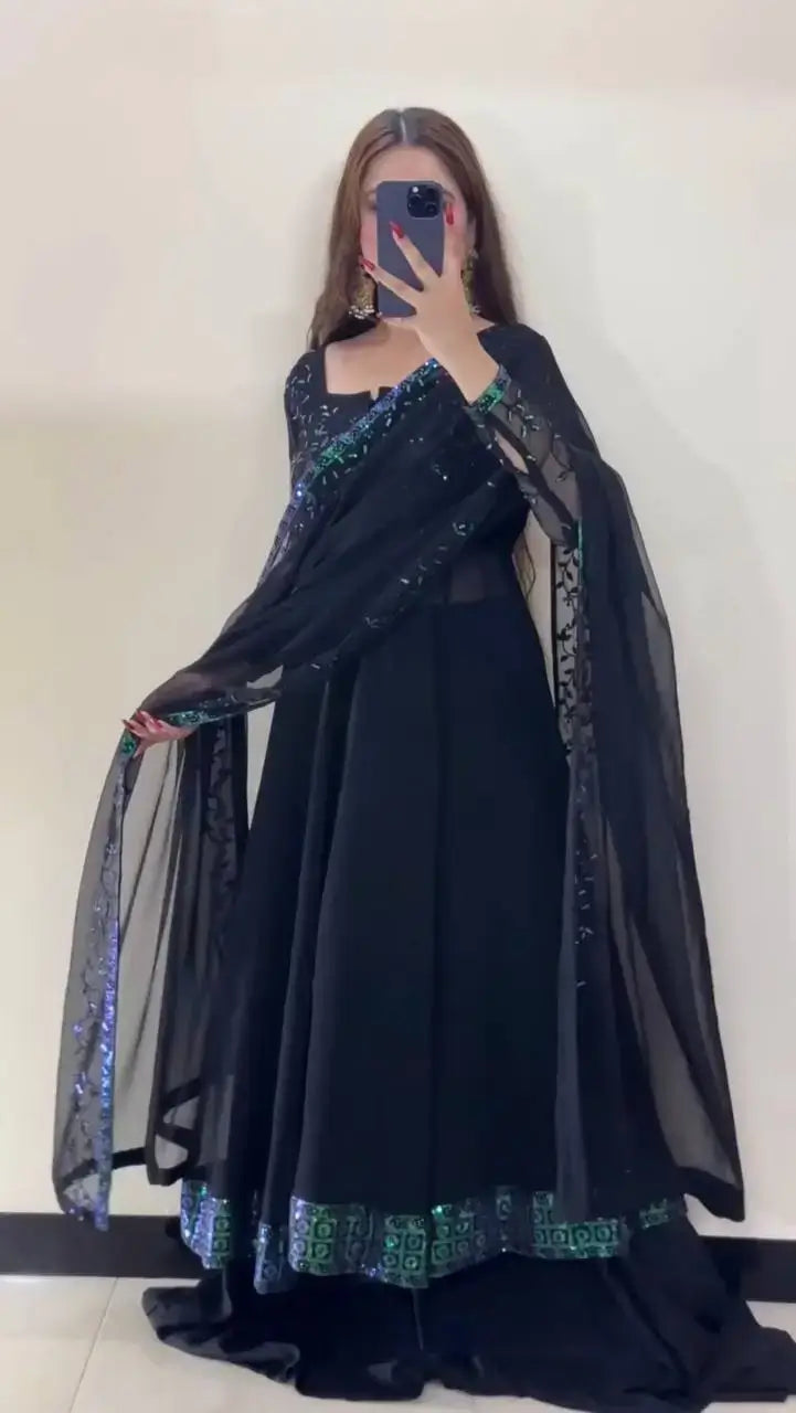 Elegant Embroidered Palazzo Suit Set for Festive and Party Occasions