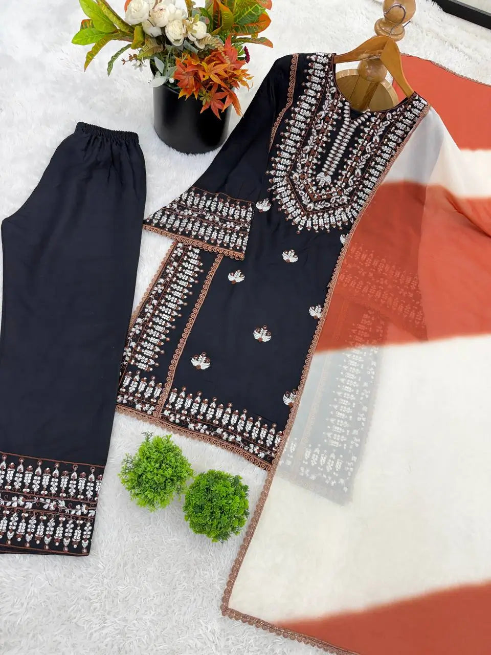 Elegant Embroidered Rayon Cotton Farshi Suit Set