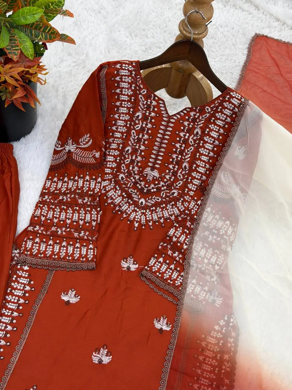 Elegant Embroidered Rayon Cotton Farshi Suit Set