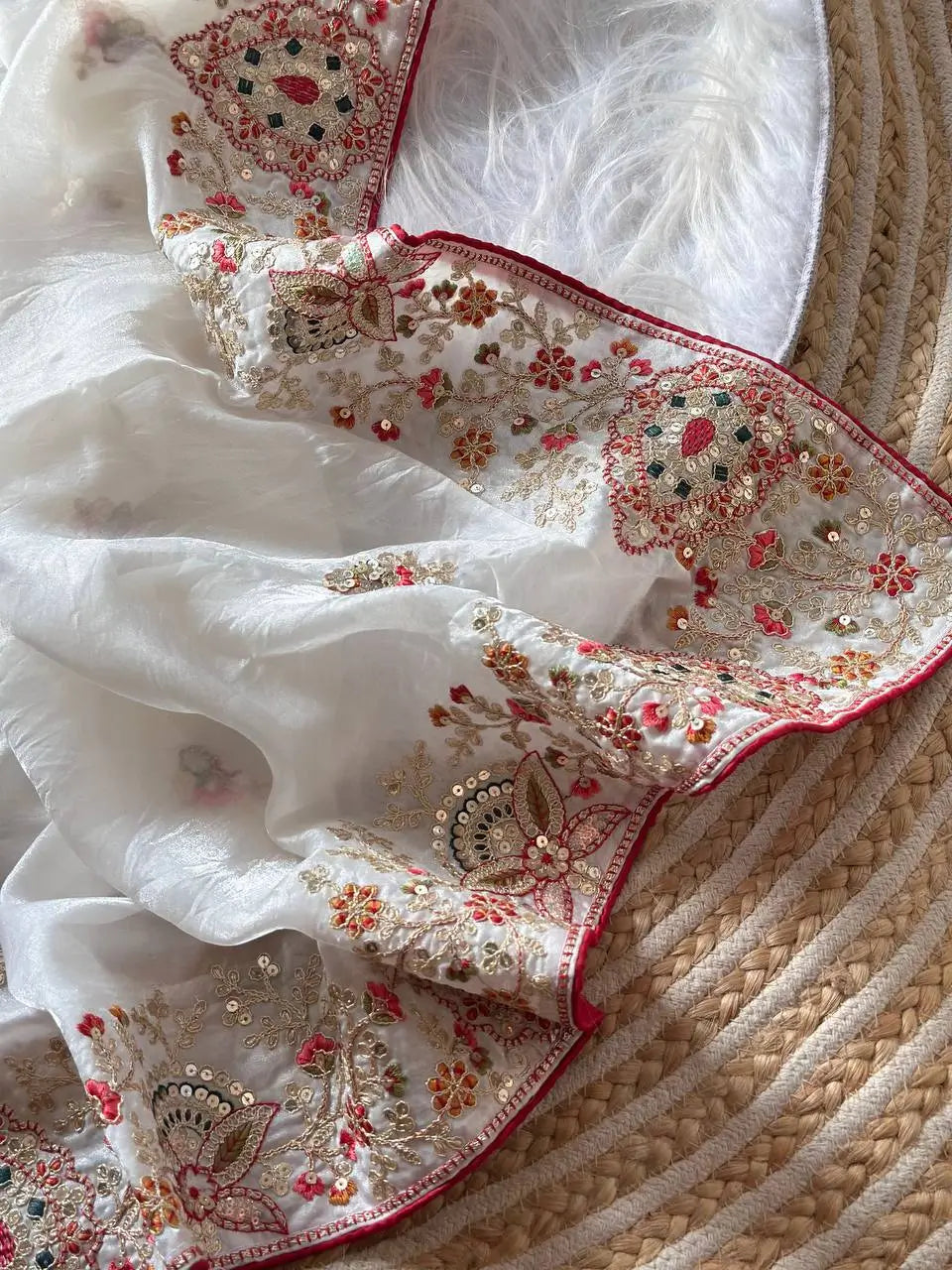 Elegant Fandy Silk Hand Embroidery Work Saree for Wedding and Festive Occasions