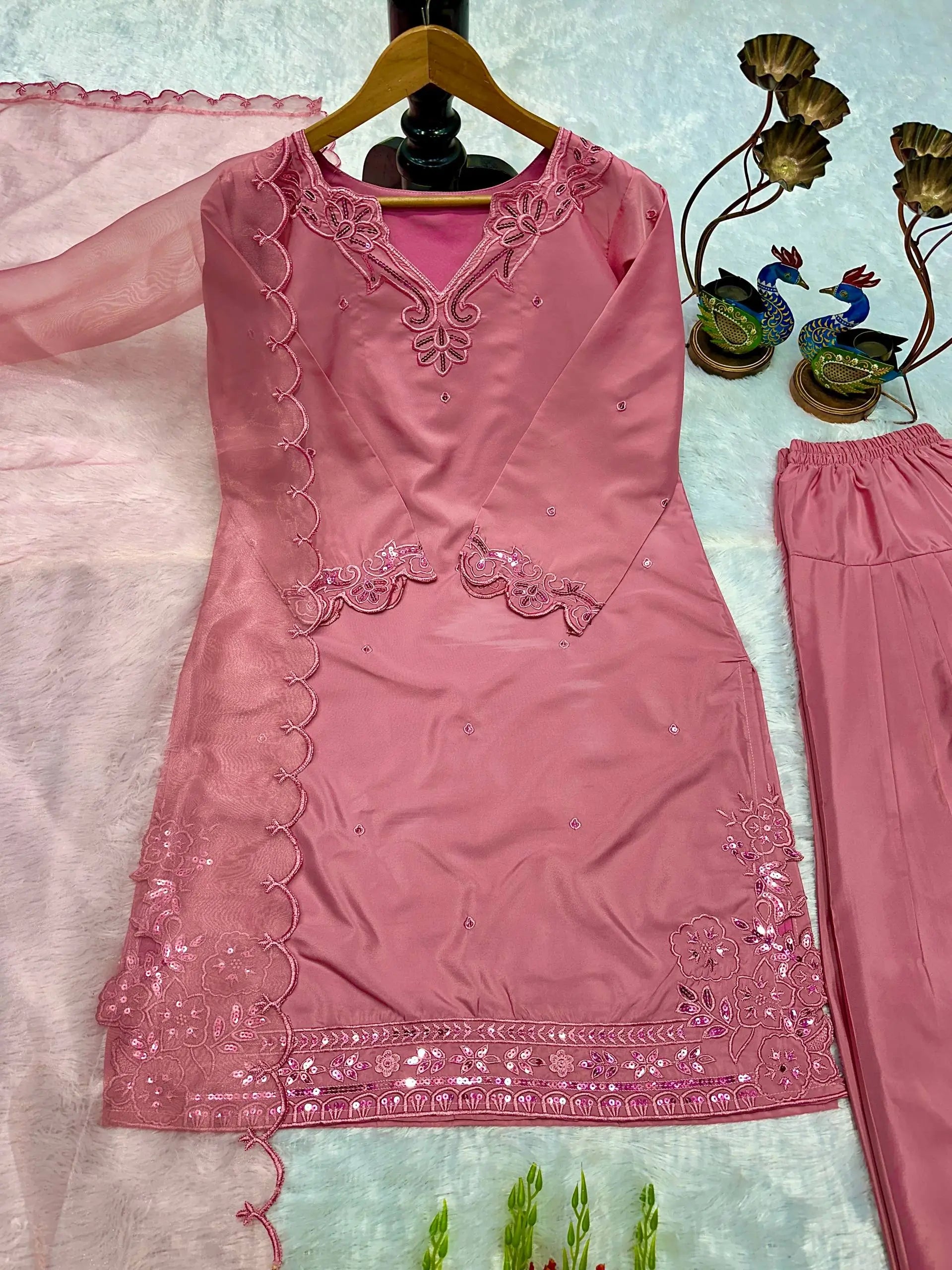 Elegant Farsi Salwar Suit Set with Embroidery for Festive and Party Wear