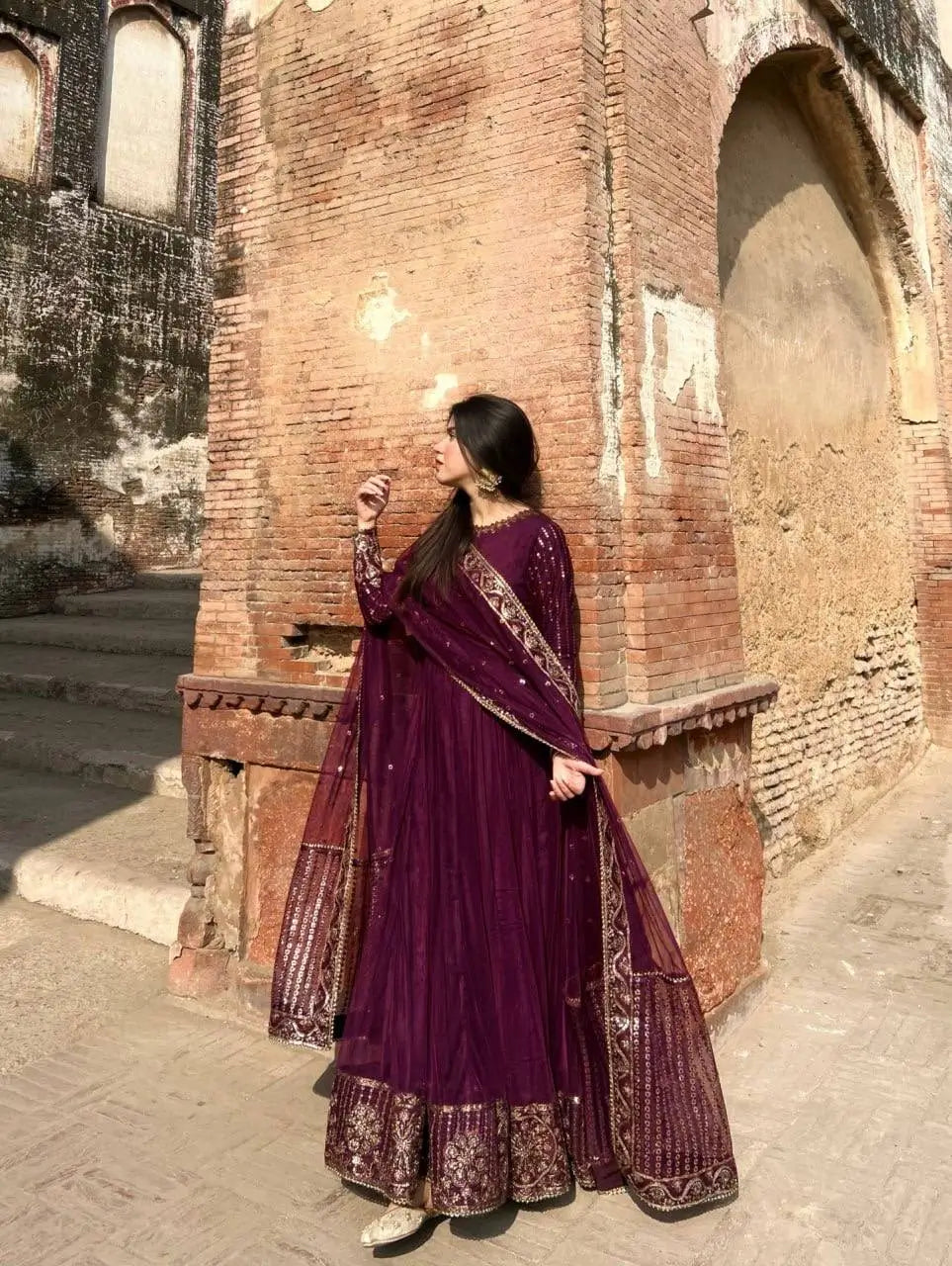 Elegant Faux Georgette Gown Set for Festive and Wedding Occasions