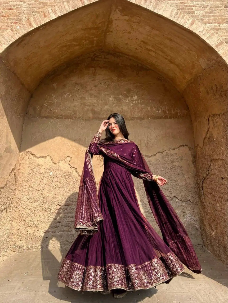 Elegant Faux Georgette Gown Set for Festive and Wedding Occasions