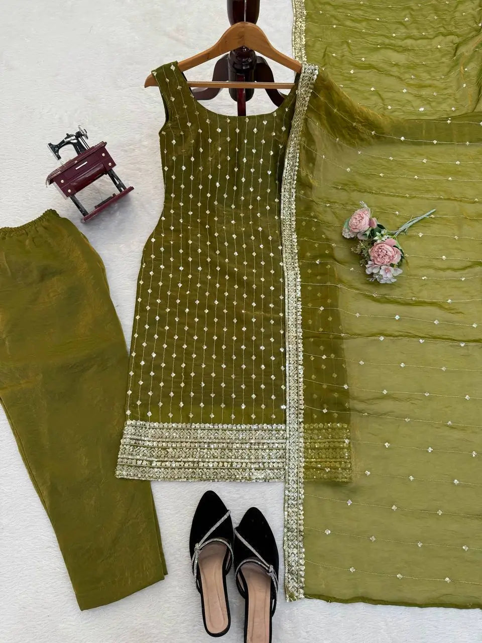 Elegant Fendy Silk Embroidered Kurta Set for Festive and Wedding Wear