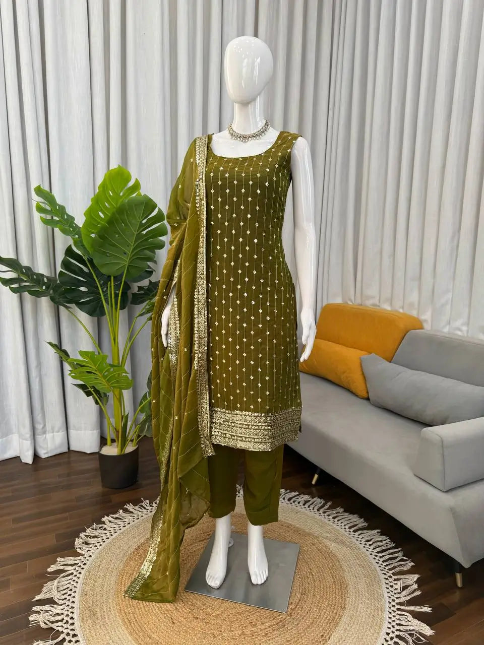 Elegant Fendy Silk Embroidered Kurta Set for Festive and Wedding Wear