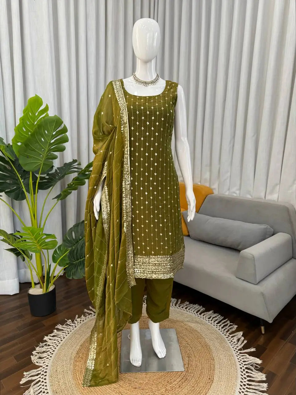 Elegant Fendy Silk Embroidered Kurta Set for Festive and Wedding Wear