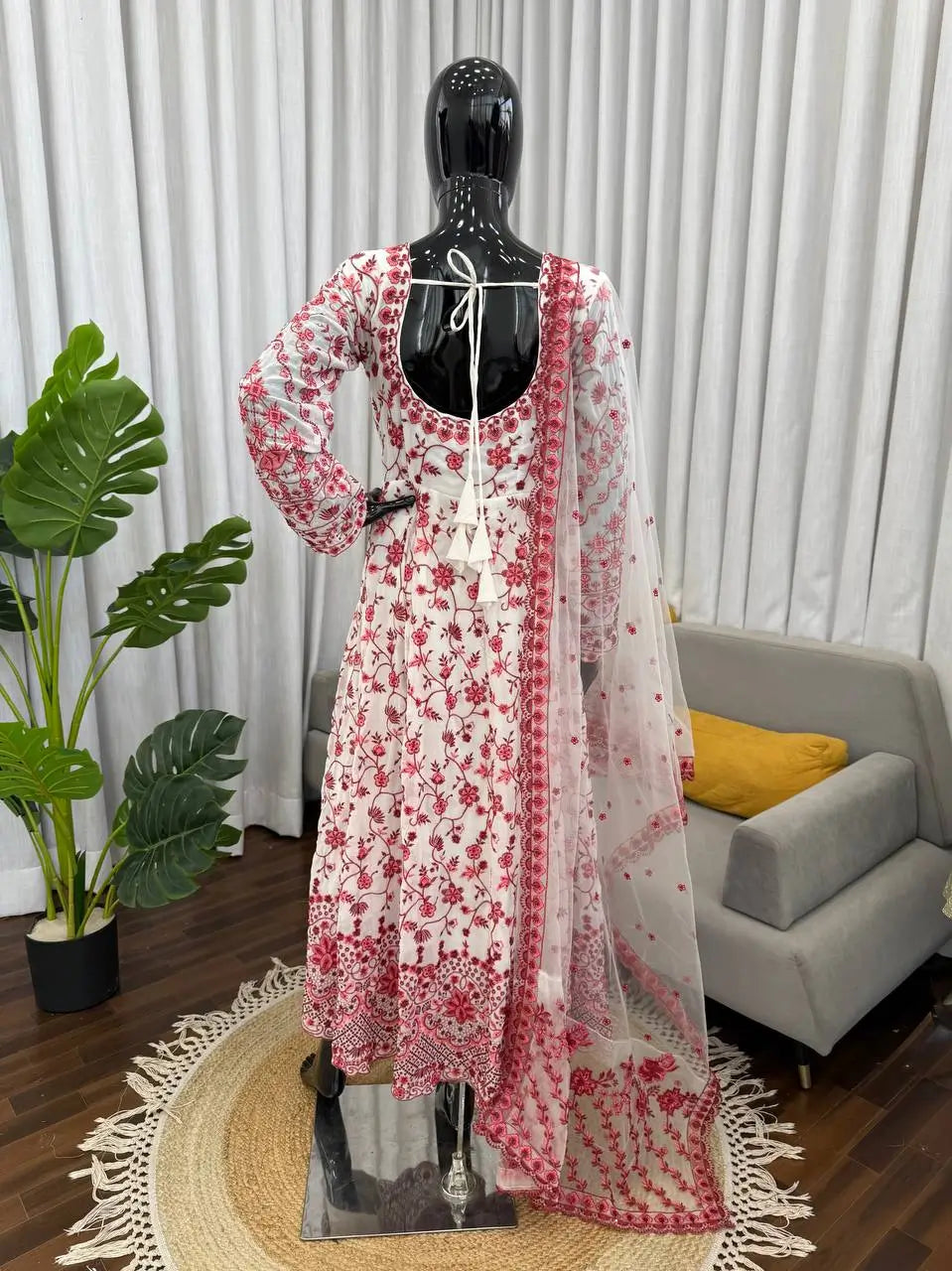 Elegant Floral Georgette Anarkali Set for Festive and Day Occasion Wear