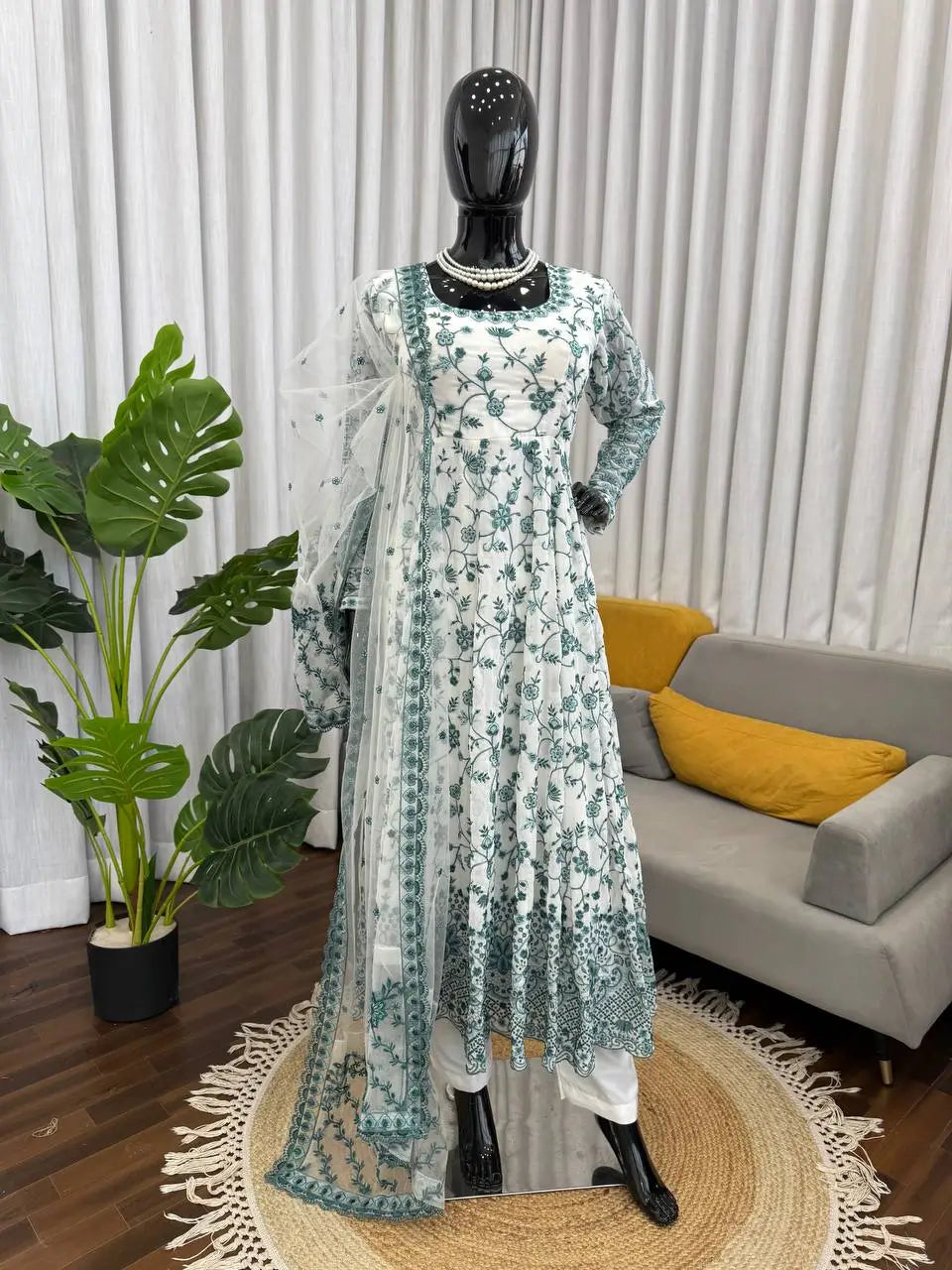 Elegant Floral Georgette Anarkali Set for Festive and Day Occasion Wear