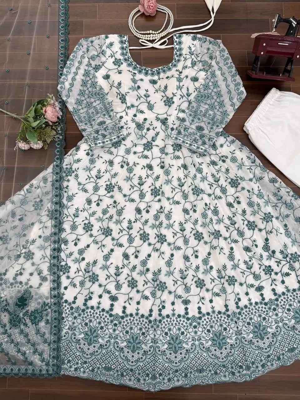 Elegant Floral Georgette Anarkali Set for Festive and Day Occasion Wear