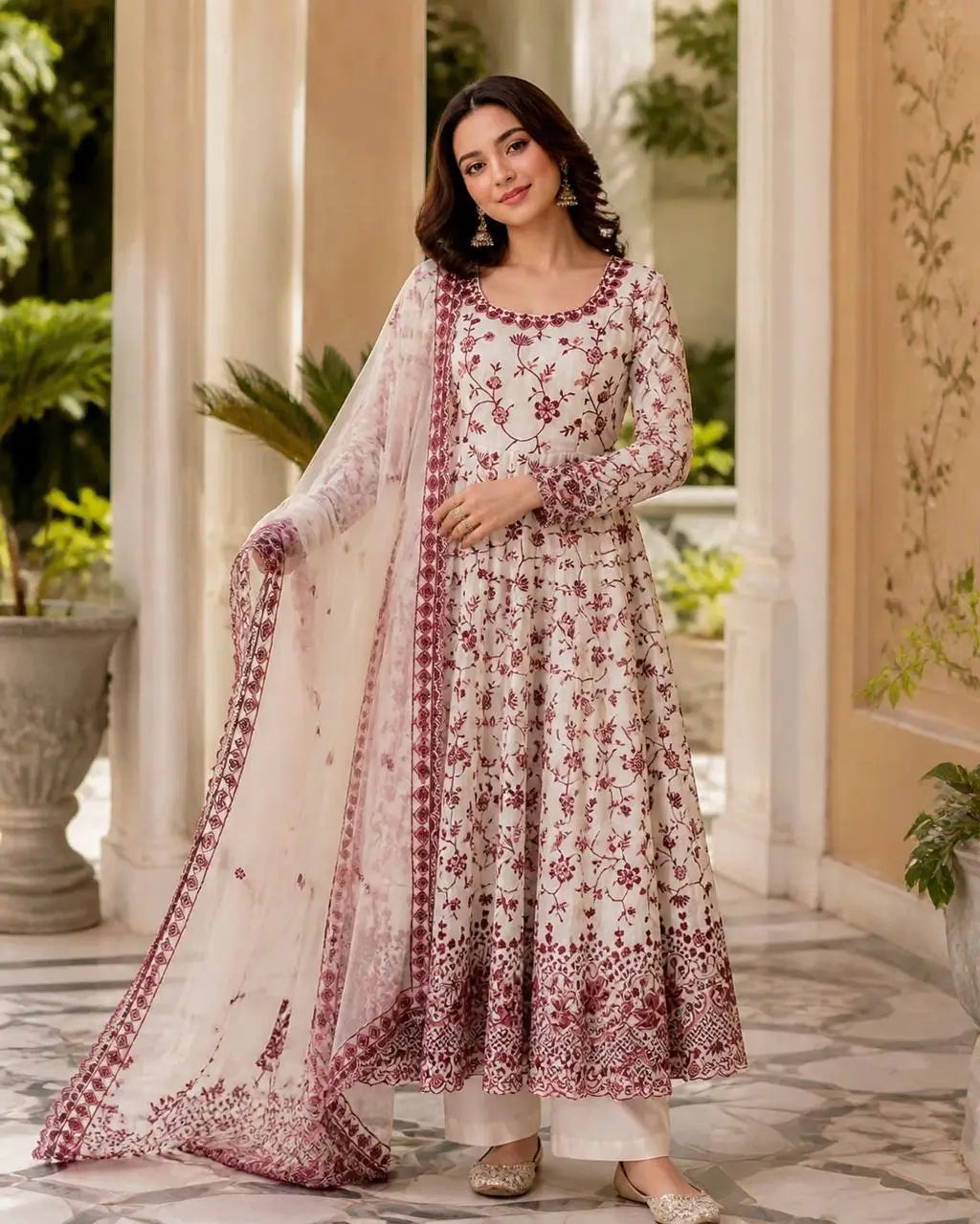 Elegant Floral Georgette Anarkali Set for Festive and Day Occasion Wear