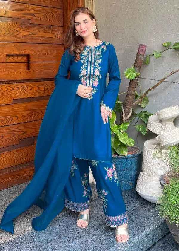Elegant French Crepe Farshi Suit Set for Festive and Occasion Wear
