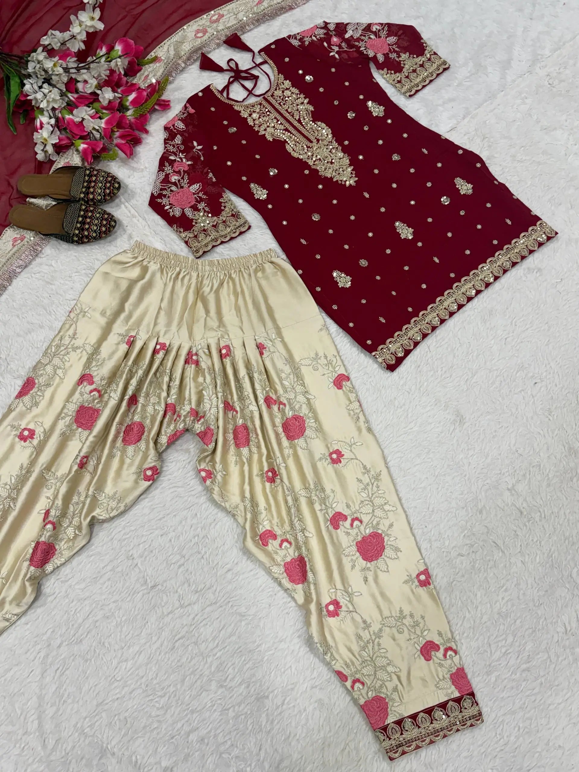 Elegant Georgette Embroidered Patiala Suit Set for Festive and Wedding Wear