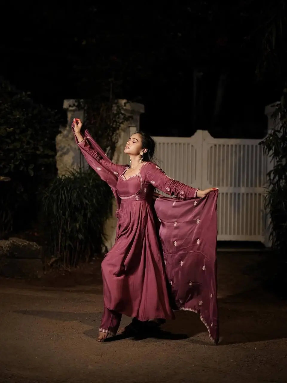 Elegant Silk 3 Piece Anarkali Suit Set for Festive and Family Occasions
