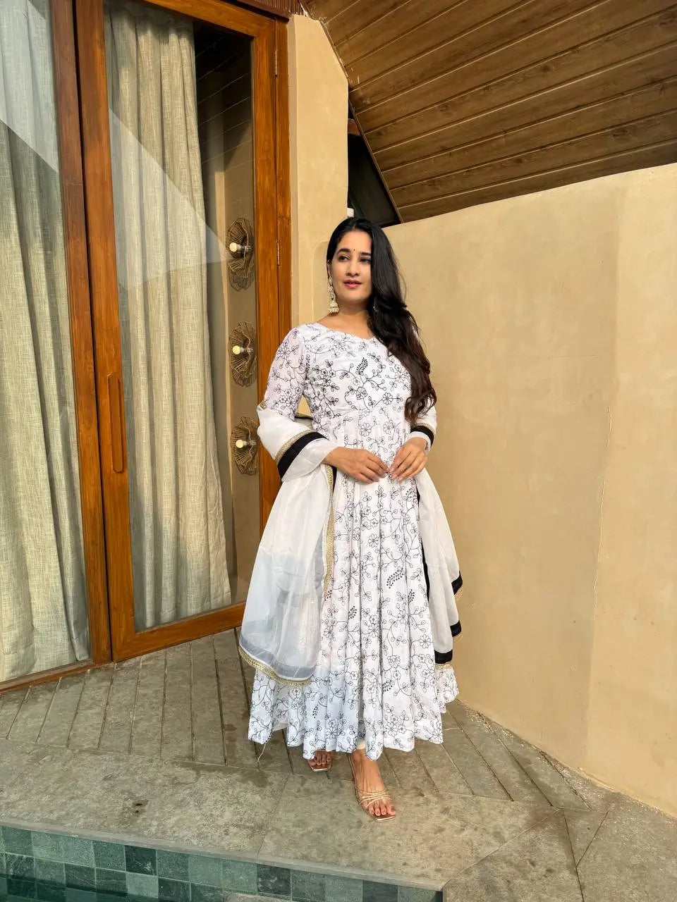 Elegant Vichitra Silk Anarkali Suit Set for Festive and Wedding Wear