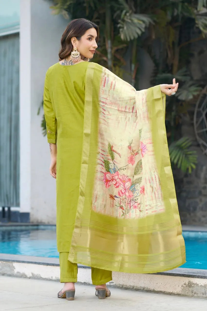 Elegant Viscose Silk Embroidered Kurti Set with Pant & Maslin Silk Dupatta – Stitched 3 Piece Set