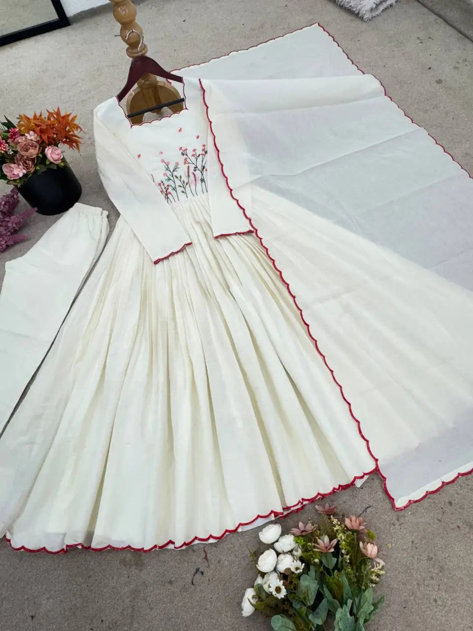 Elegant White Khadi Cotton Embroidered Suit Set with Pant & Dupatta – Ready to Wear