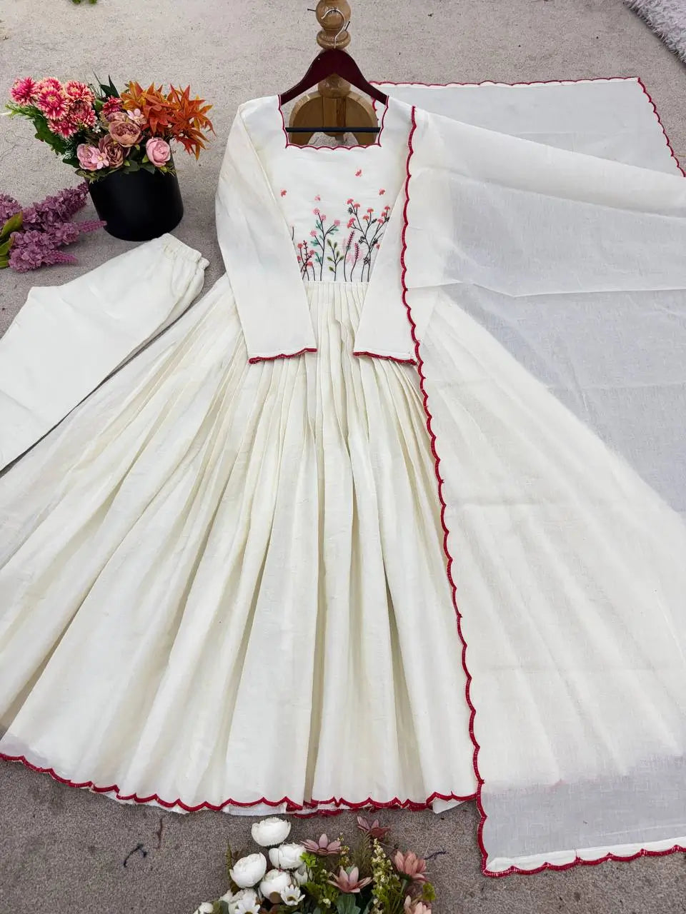Elegant White Khadi Cotton Embroidered Suit Set with Pant & Dupatta – Ready to Wear