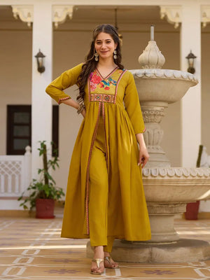 Elegant White Pure Viscose Silk Sequin Embroidered Kurta Set with Heavy Nazmin Dupatta | Party Wear