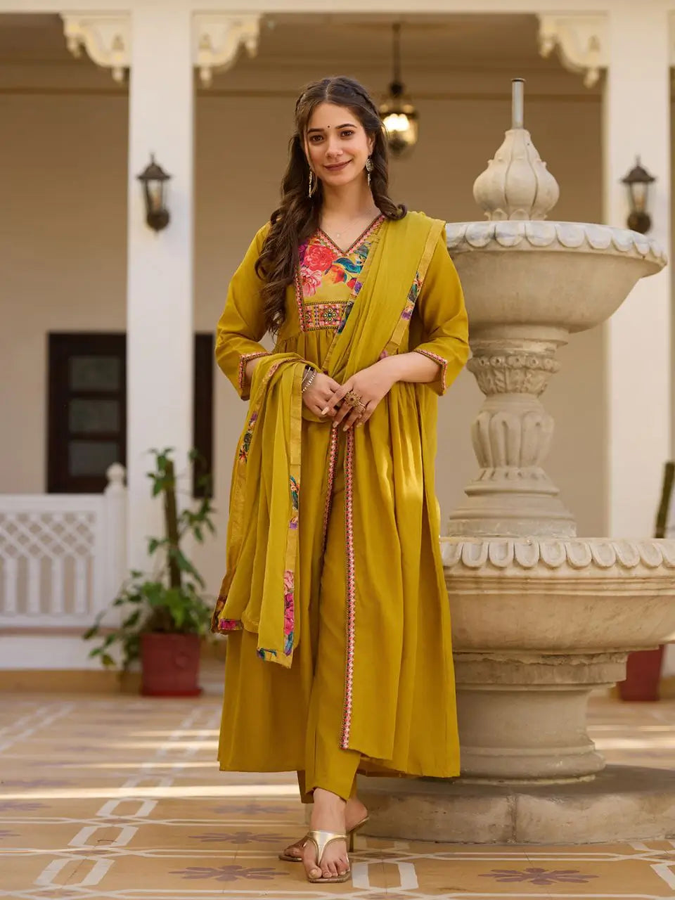 Elegant White Pure Viscose Silk Sequin Embroidered Kurta Set with Heavy Nazmin Dupatta | Party Wear