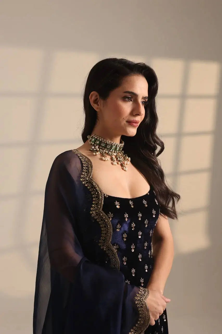 Elegant Zari Embroidered Straight Suit Set for Festive and Party Wear