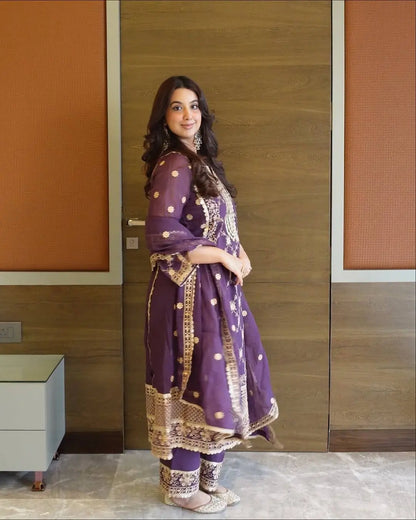 Embroidered Chinnon Straight Suit Set