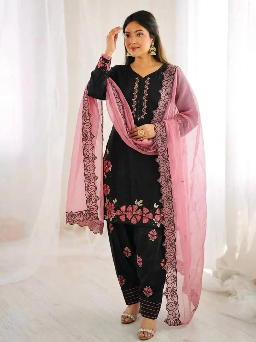 Embroidered Farshi Pant Suit Set for Festive and Wedding Wear