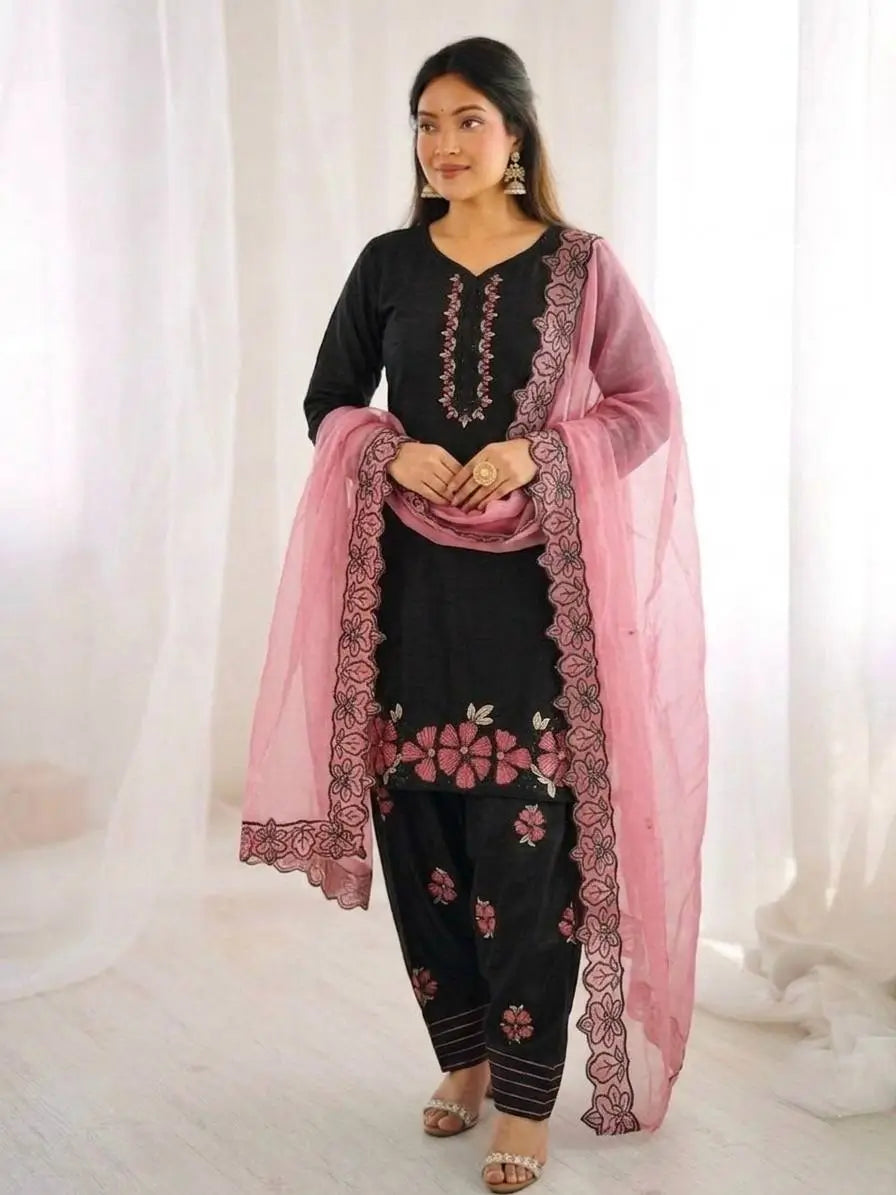 Embroidered Farshi Pant Suit Set for Festive and Wedding Wear