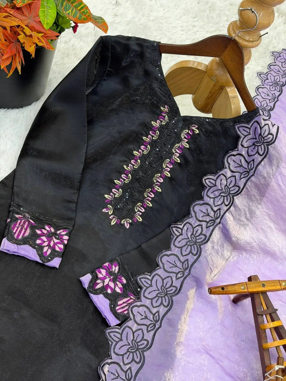 Embroidered Farshi Pant Suit Set for Festive and Wedding Wear