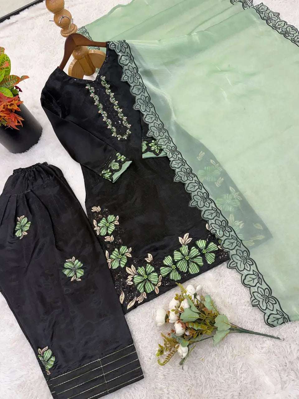 Embroidered Farshi Pant Suit Set for Festive and Wedding Wear