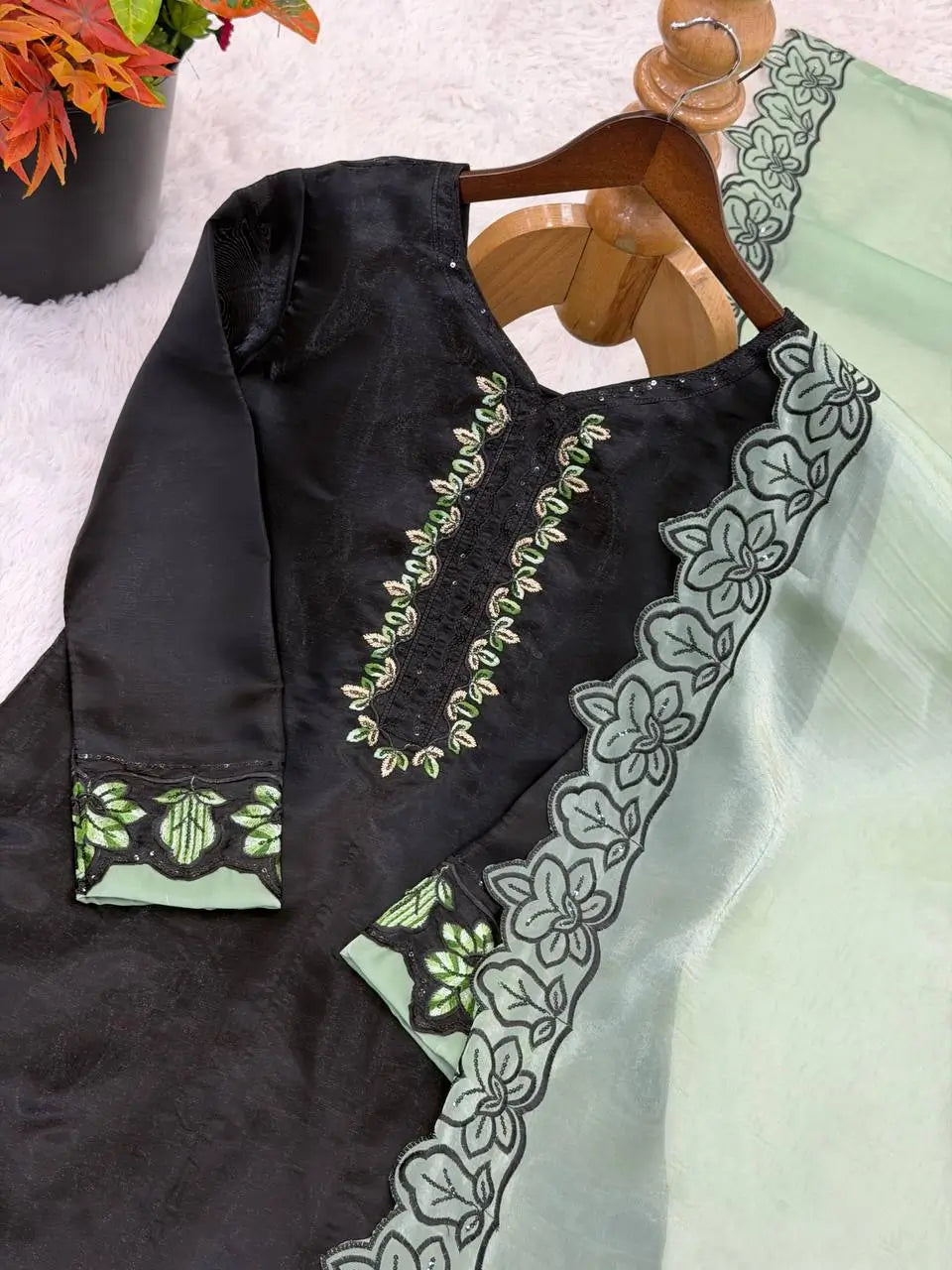 Embroidered Farshi Pant Suit Set for Festive and Wedding Wear