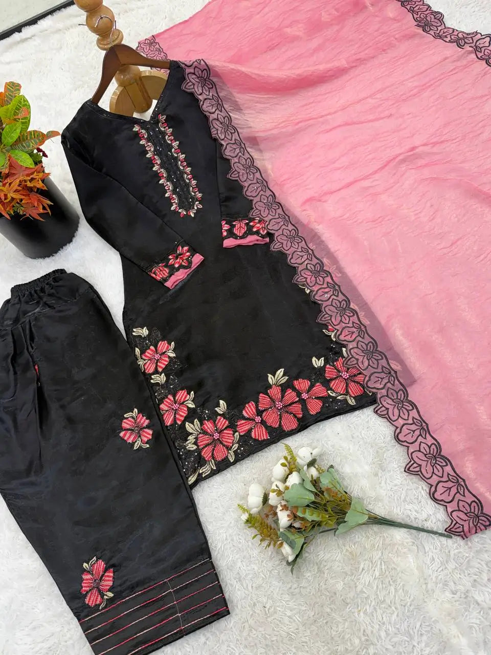 Embroidered Farshi Pant Suit Set for Festive and Wedding Wear