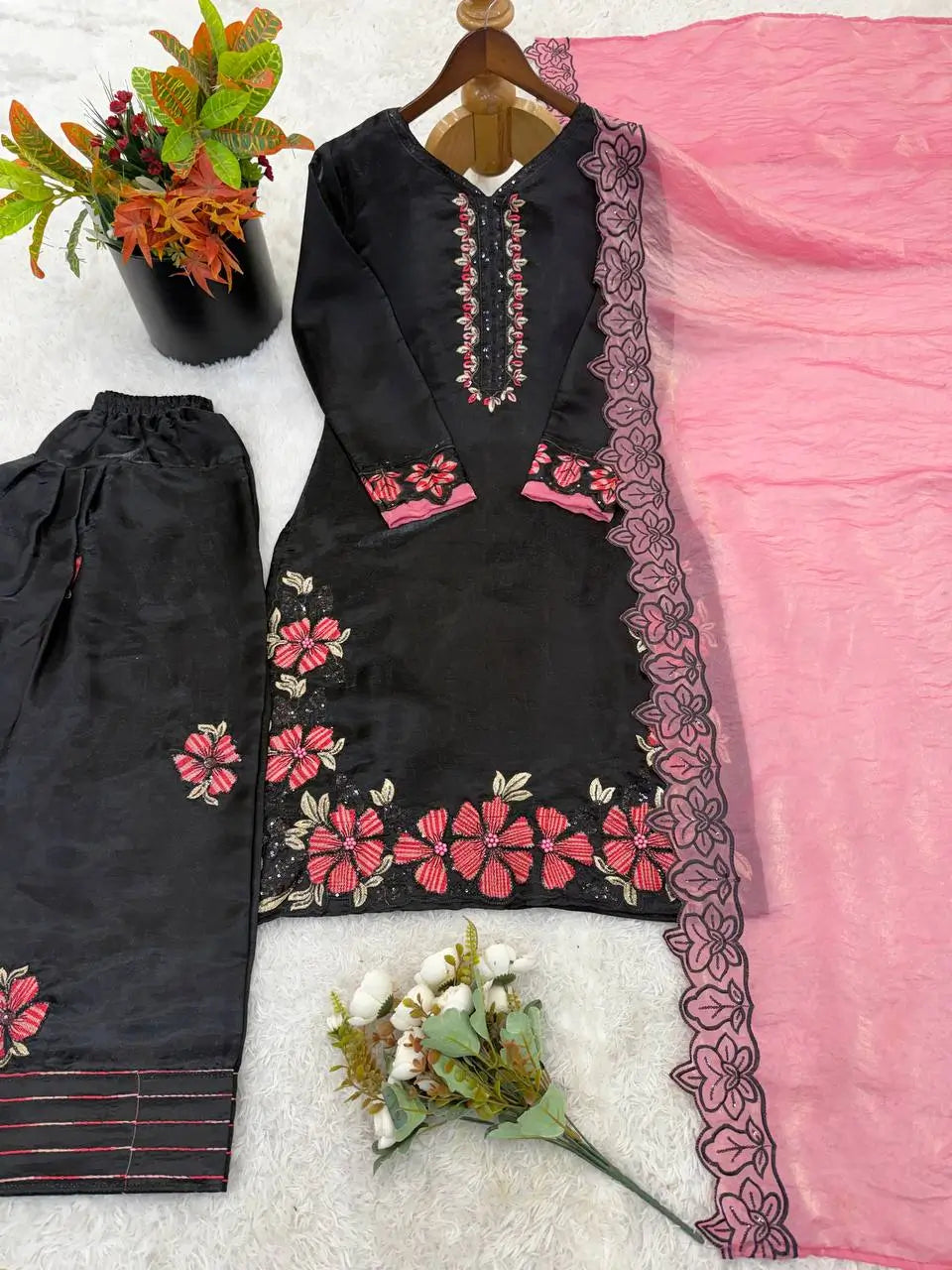 Embroidered Farshi Pant Suit Set for Festive and Wedding Wear