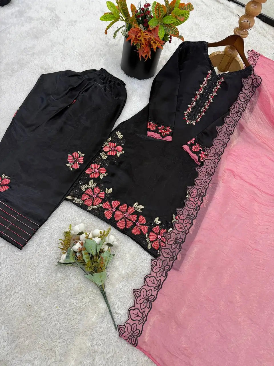 Embroidered Farshi Pant Suit Set for Festive and Wedding Wear