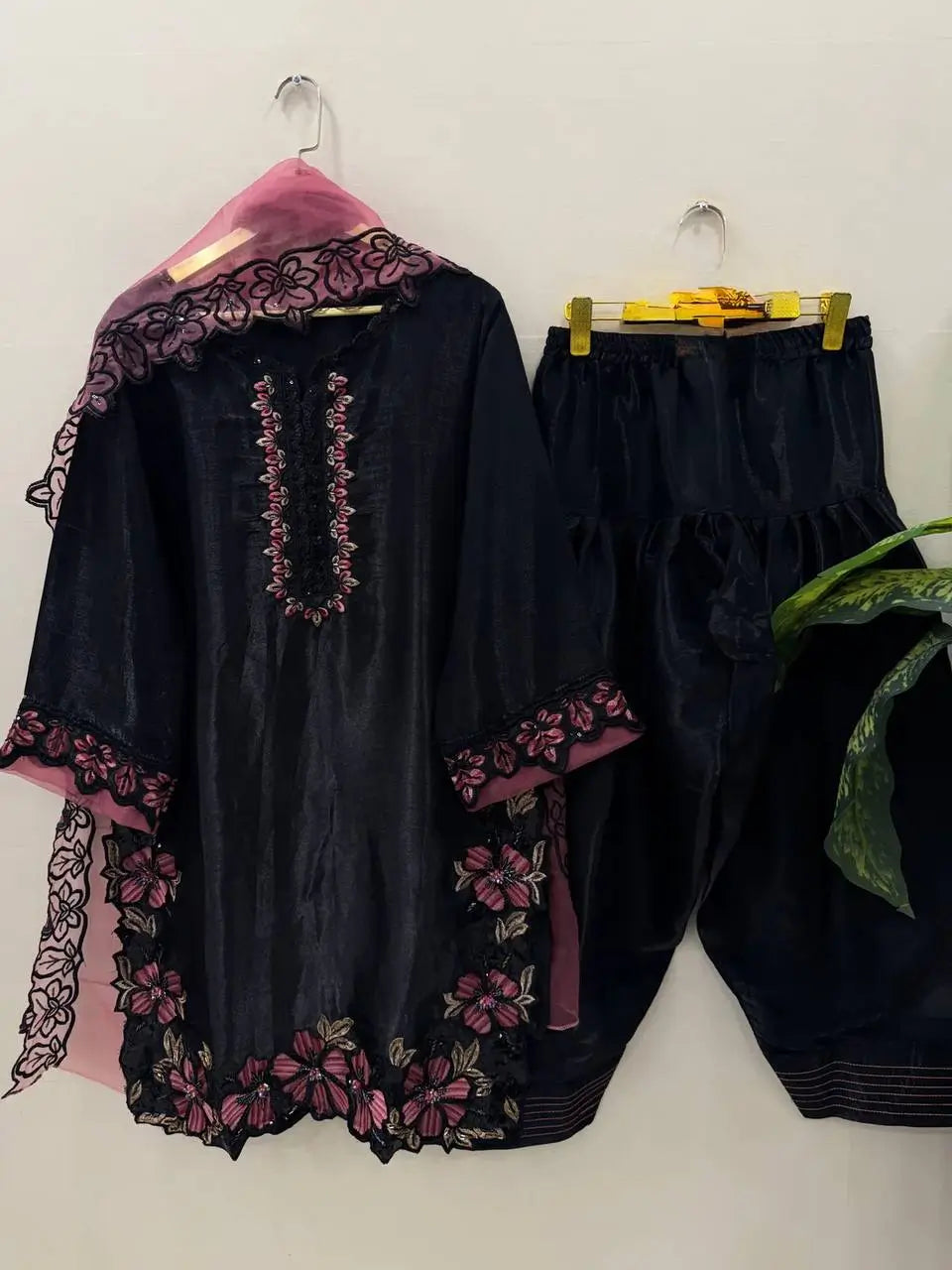 Embroidered Farshi Pant Suit Set for Festive and Wedding Wear